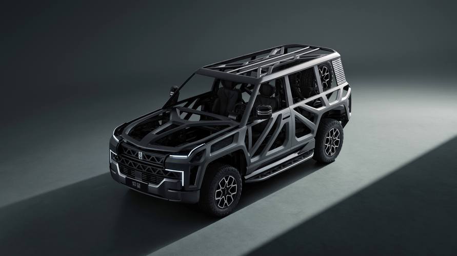 成都56仰望U8硬派越野的科技魅力，国能汽车对传统燃油车市场的冲击